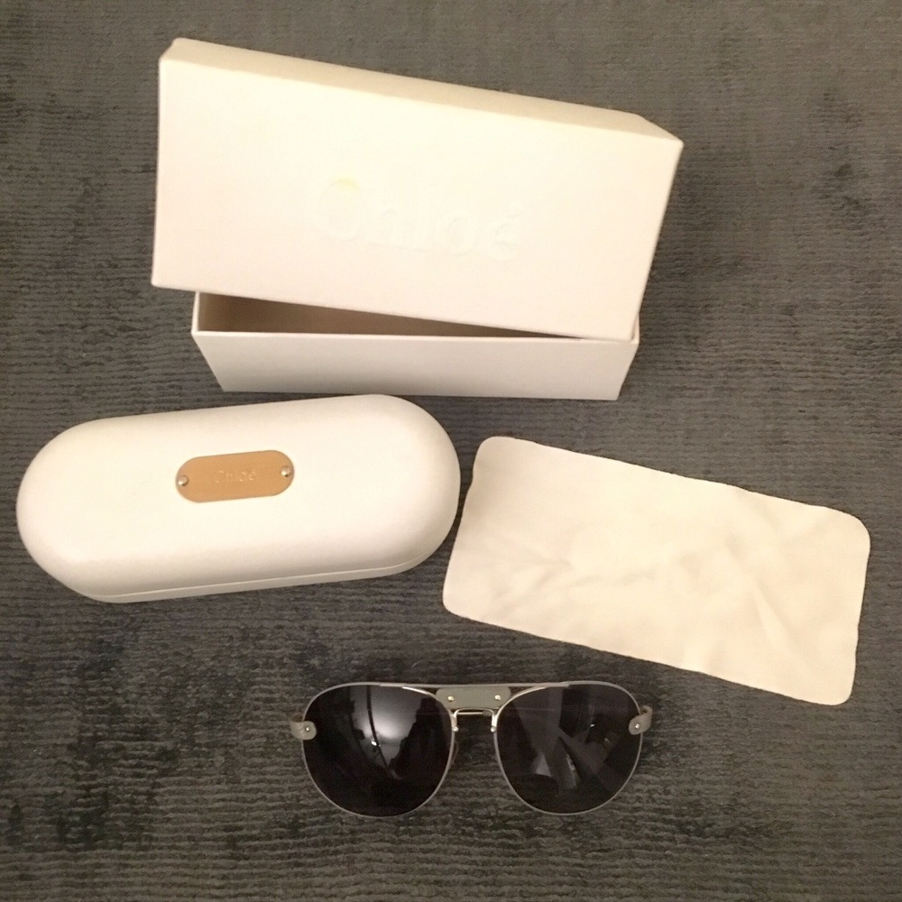 CHLOE AVIATOR SUNGLASSES WITH CASE